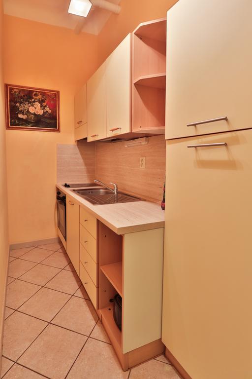 Apartment Na Kozacce 6 Prague Room photo